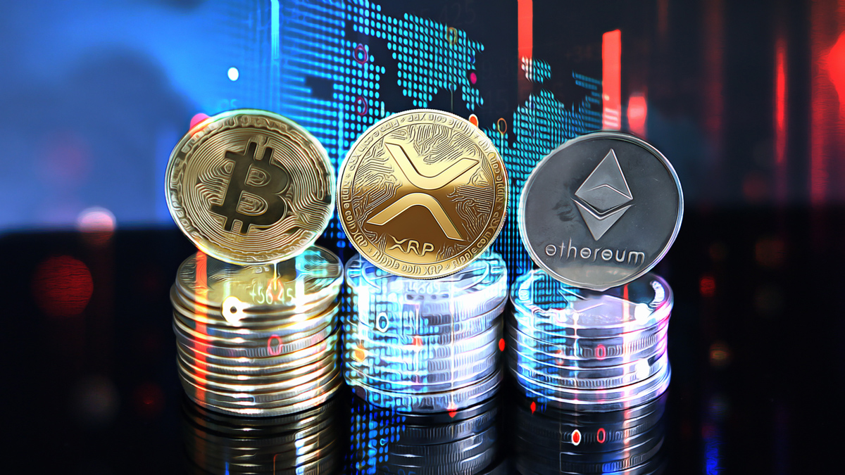 Crypto Market Plummets as Volatility Triggers Investor Caution